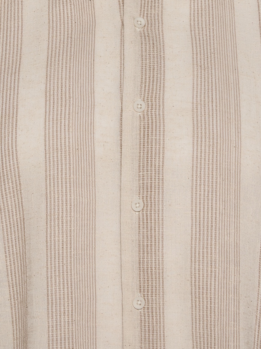 Men Regular Fit Collared Jacquard Striped Long Sleeves Shirt