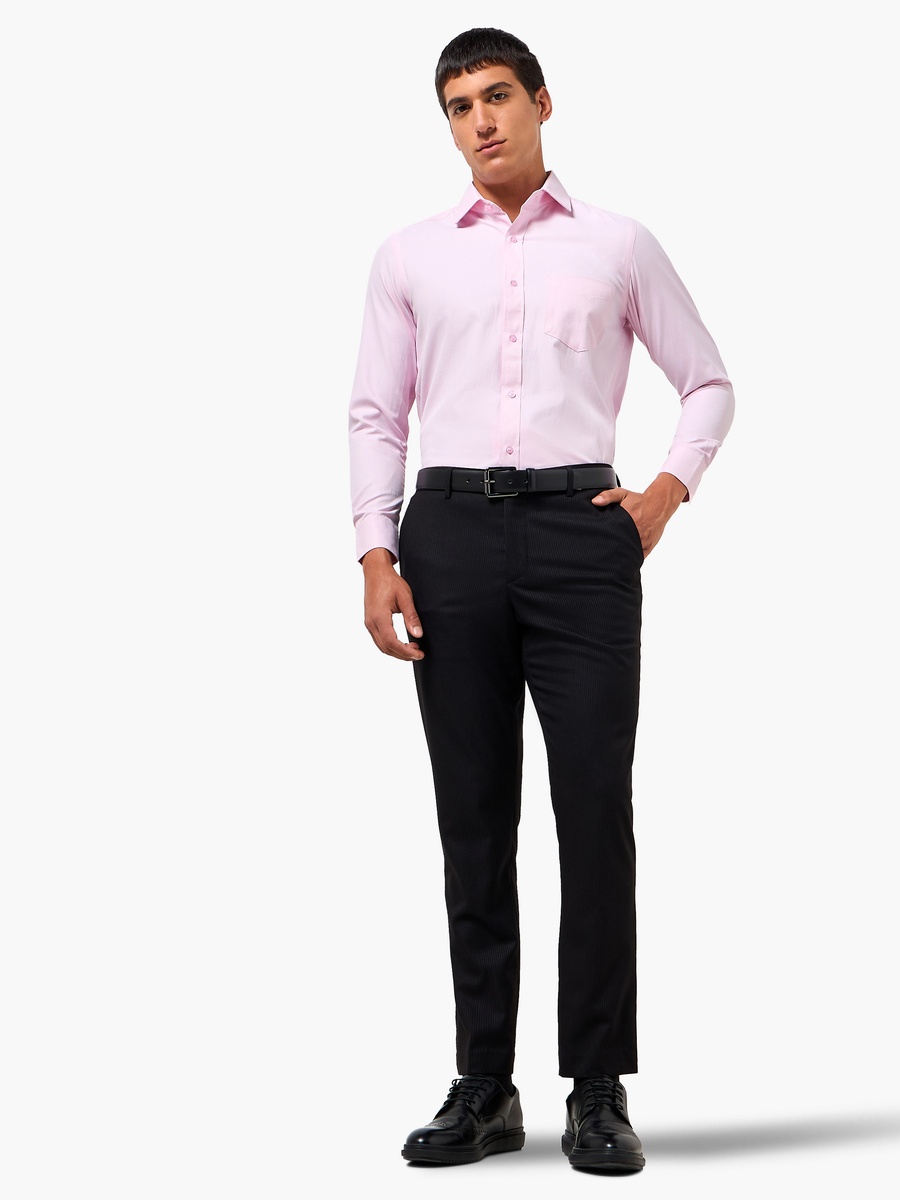 Men Regular Fit Collared Textured Long Sleeve Shirt