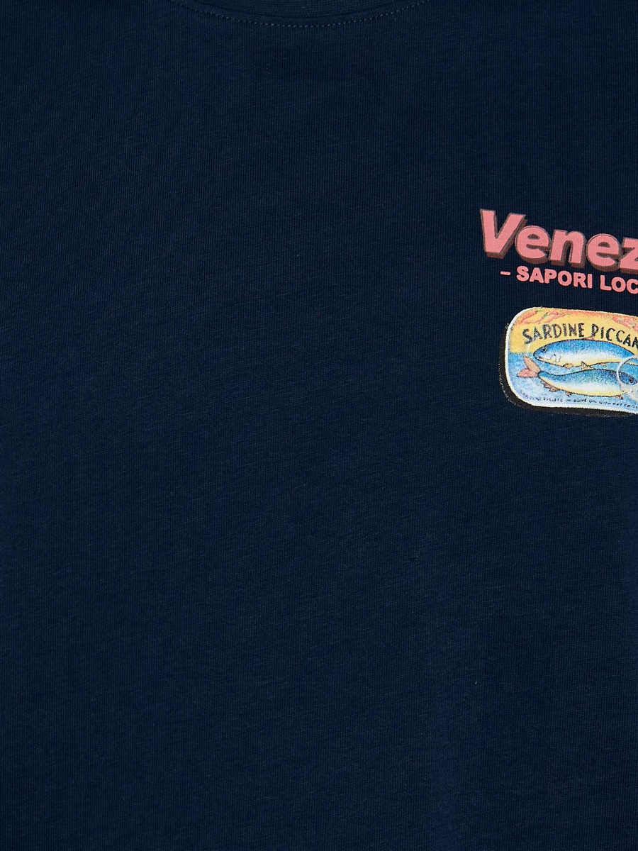 Men Regular Fit Crew Neck Short Sleeves Venezia Graphic Print T-Shirt