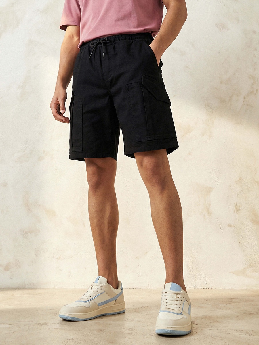 Men Regular Fit Cargo Shorts