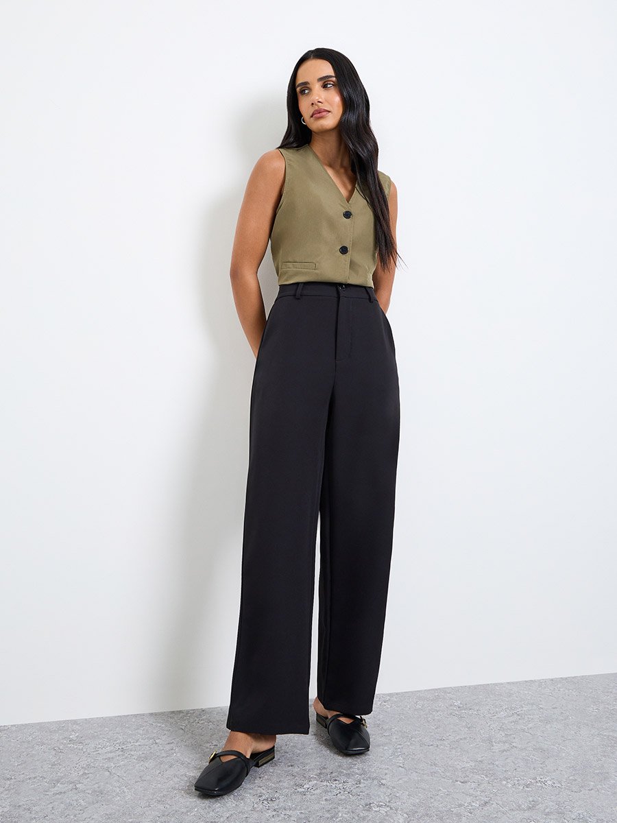 Black Solid Slant Pocket Straight Pants