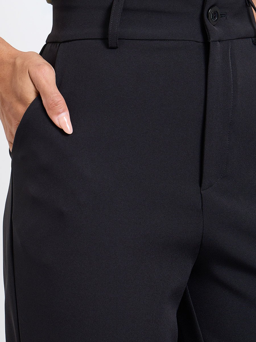 Black Solid Slant Pocket Straight Pants