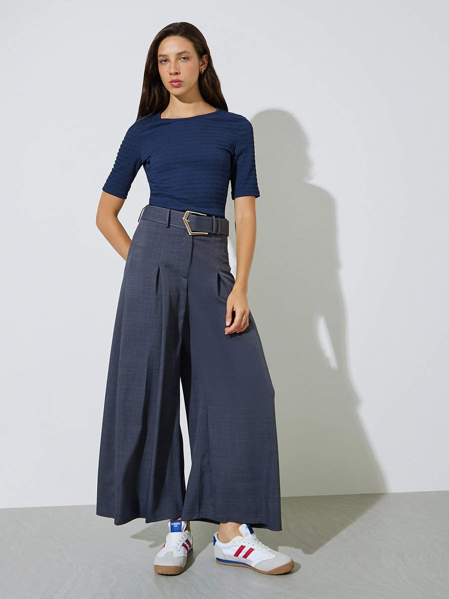 Navy Blue Textured Short Sleeve Knit Top