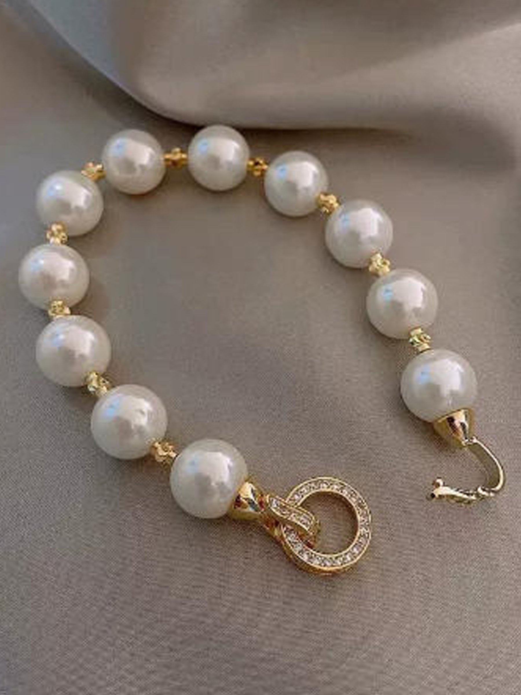 Faux Pearl Beaded Bracelet