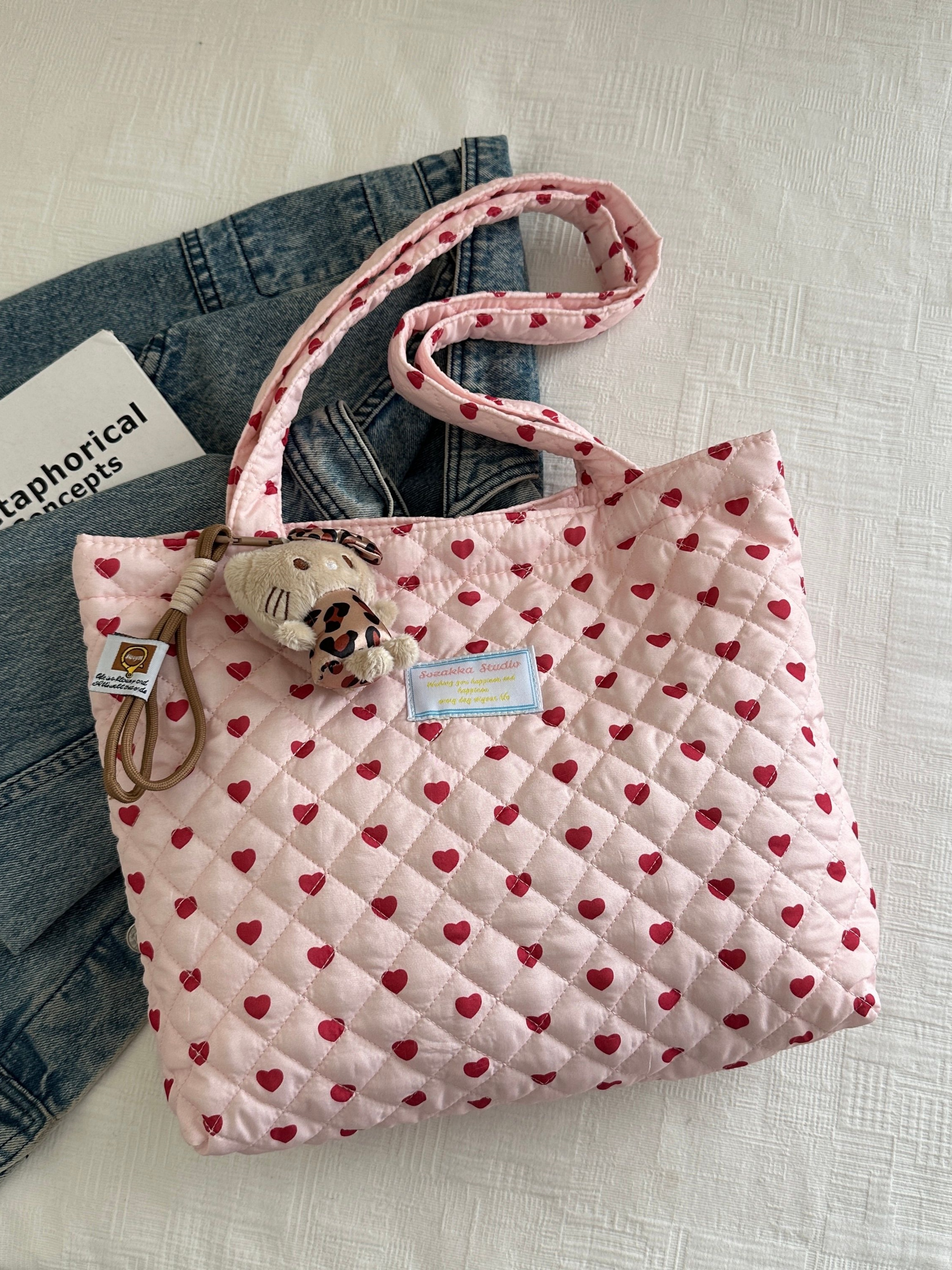 Heart Print Quilted Shoulder Bag