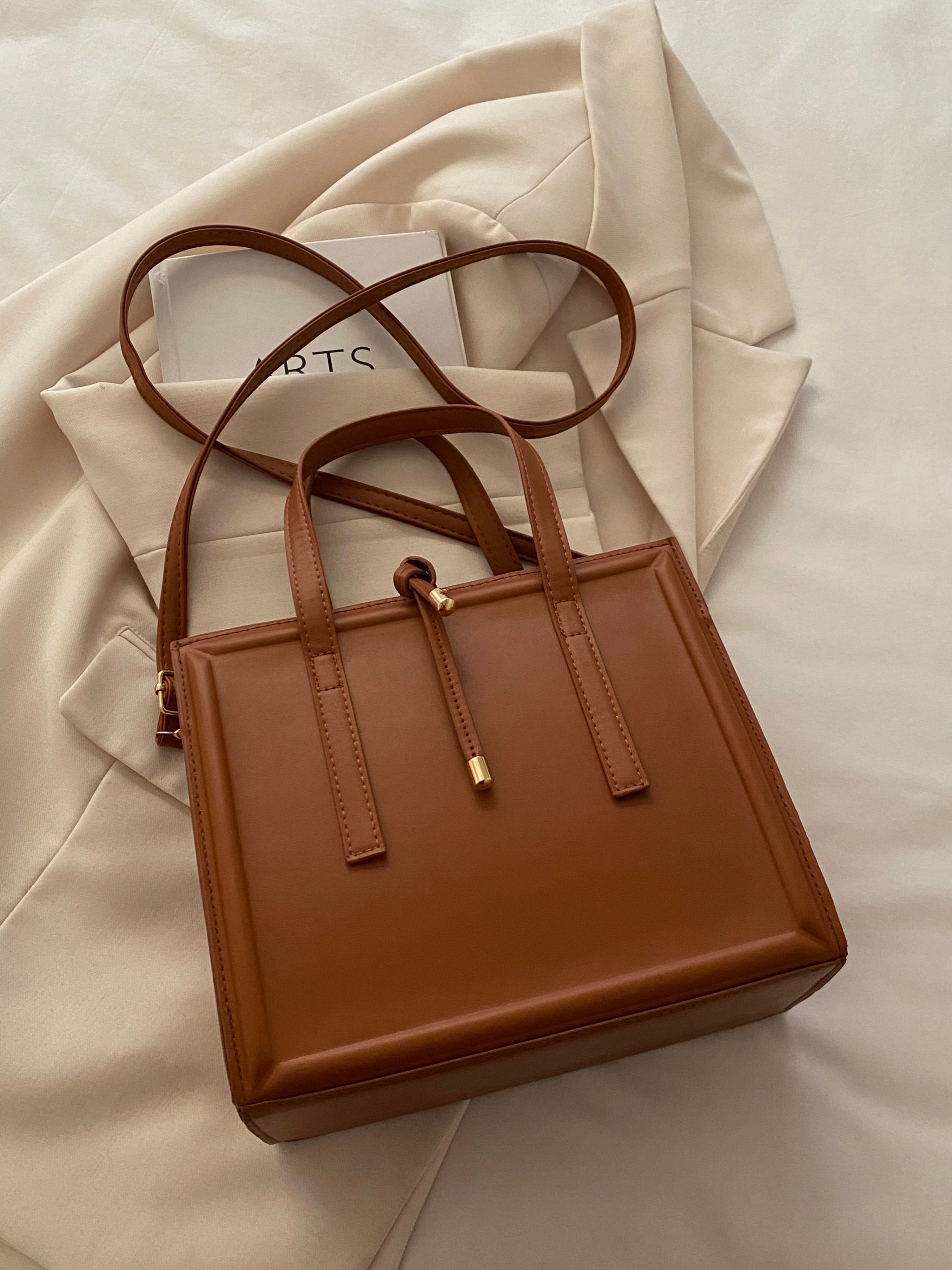 Brown Shoulder Bag with Zip Closure