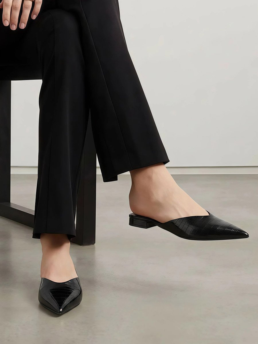 Croc Textured Pointed Toe Mules