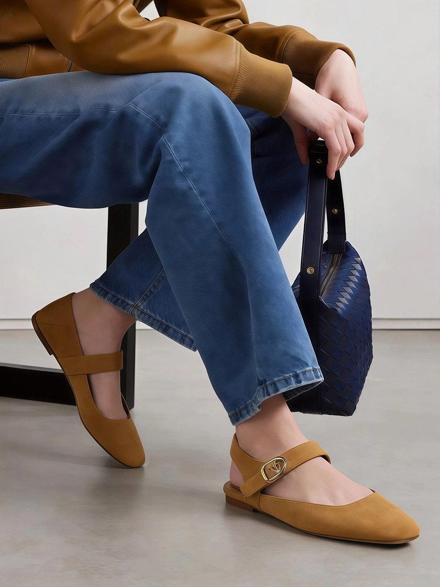 Brown Plain Round Toe Shoes with Buckle