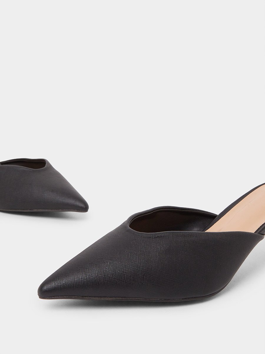 Black Pointed Toe Mules