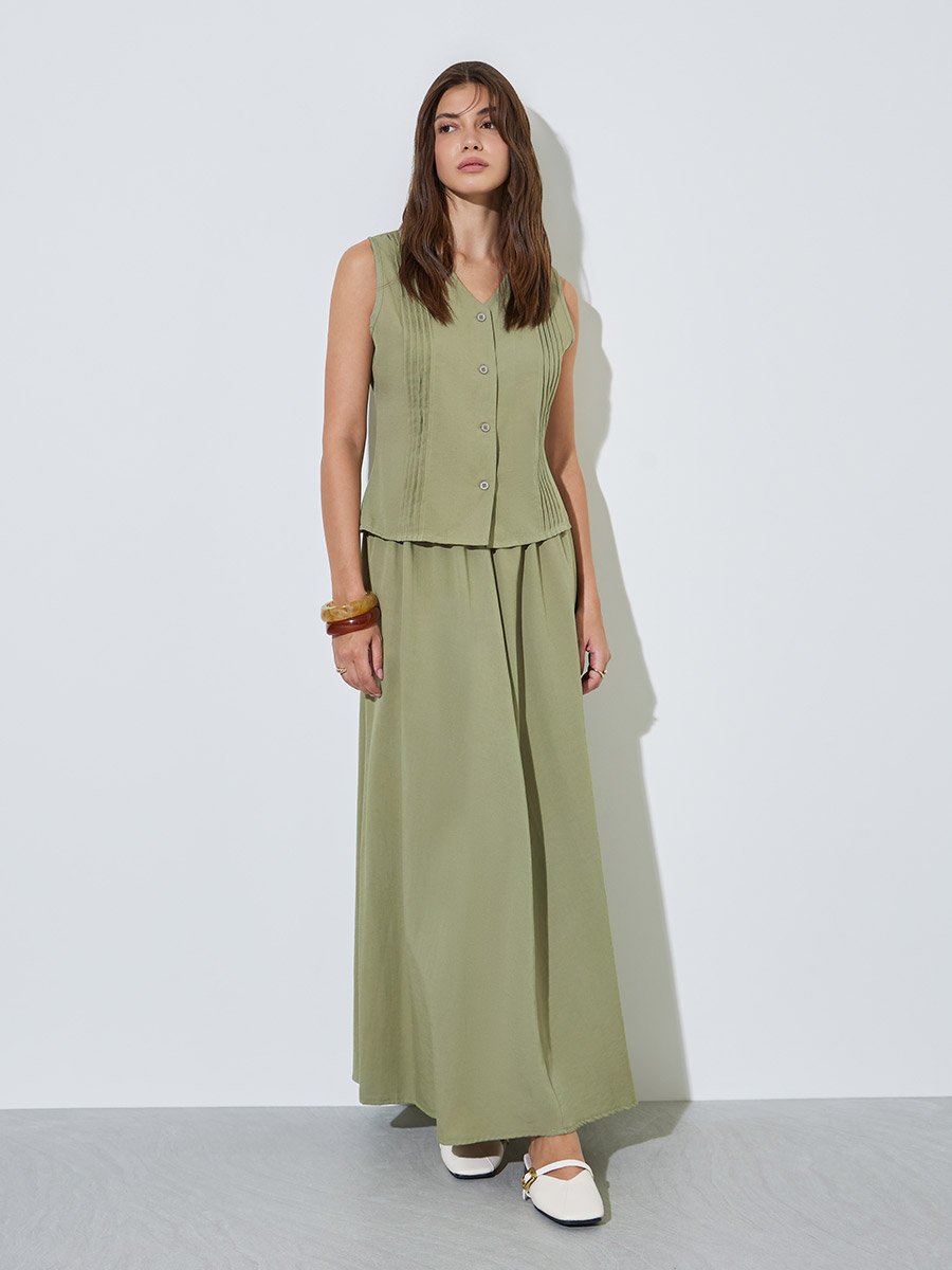 Green Pintuck Detail Top and A-Line Maxi Skirt Set