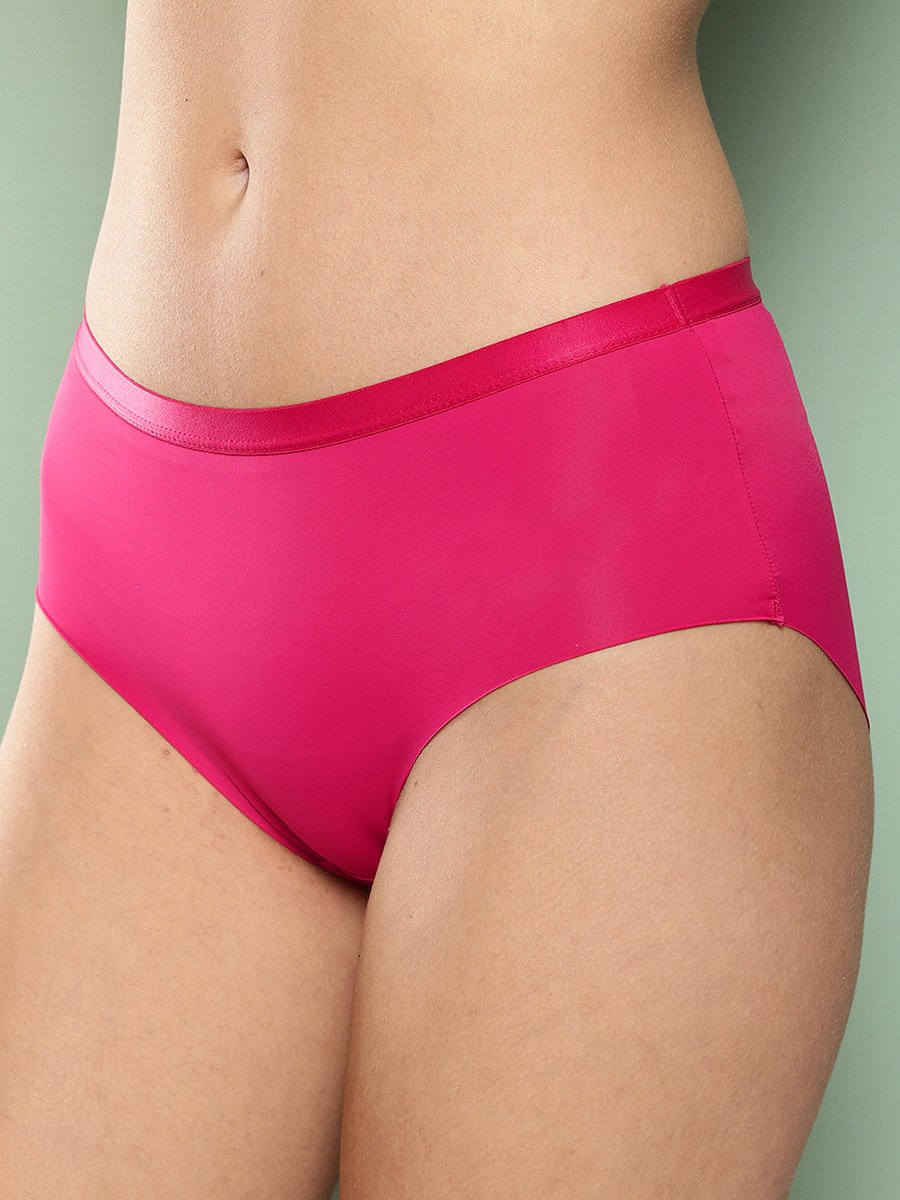 Magenta Solid Lightly Padded Non Wired Bra and Brief Set