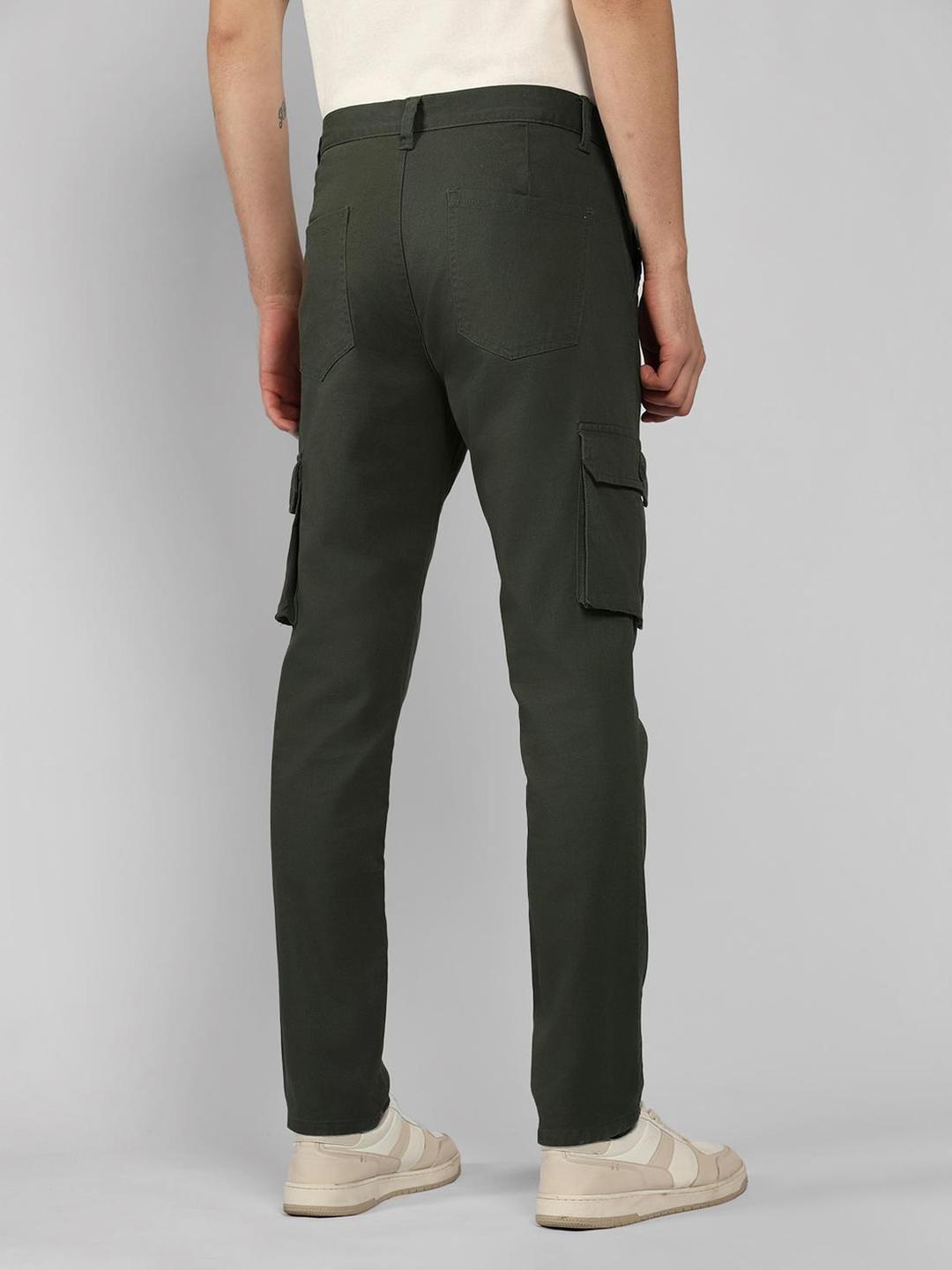 Men Olive Green Tapered Fit Cargo Pants