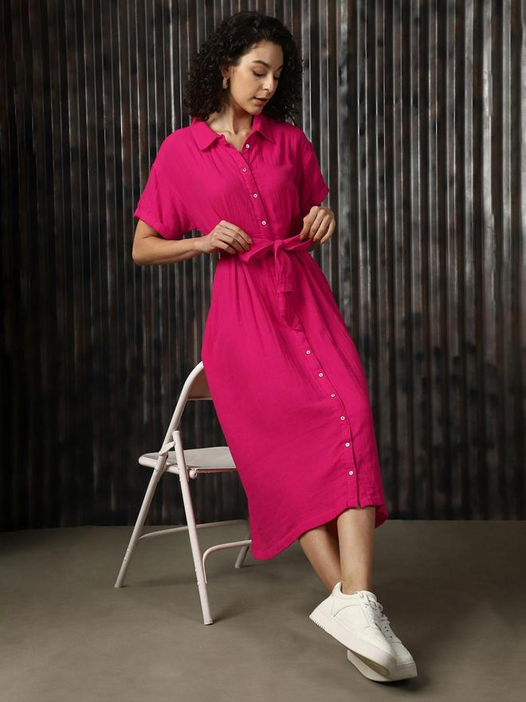 Pink 100% Cotton Solid Buttoned Midi Dress