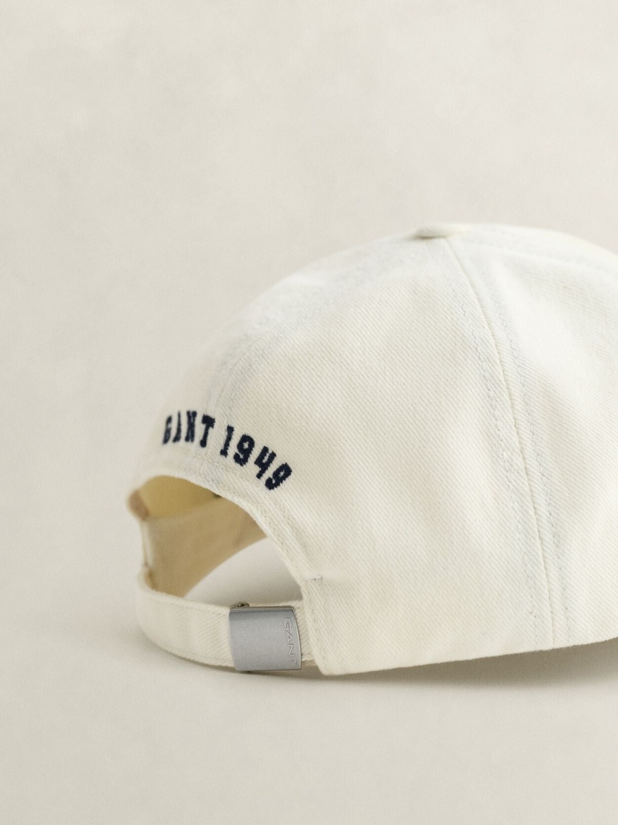 G Badge Cap