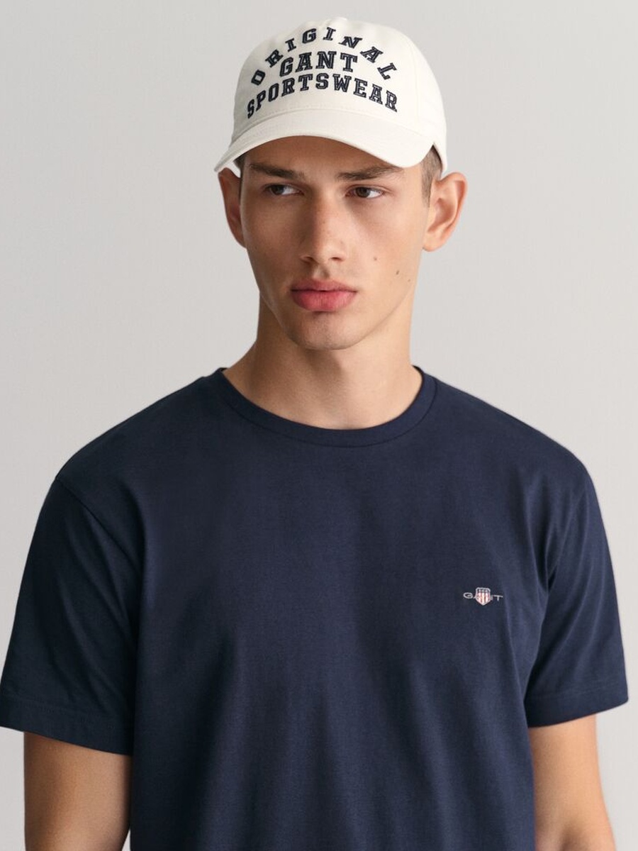 Men Slim Shield Logo T-Shirt
