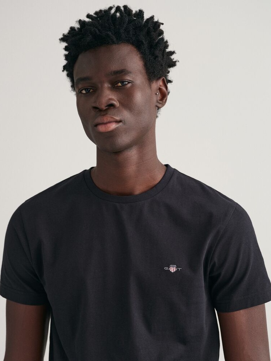 Men Slim Shield Logo T-Shirt
