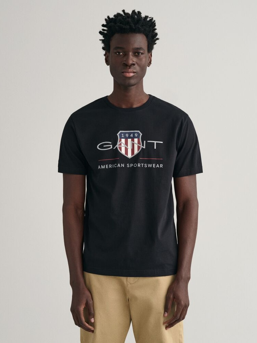 Men Archive Shield T-Shirt