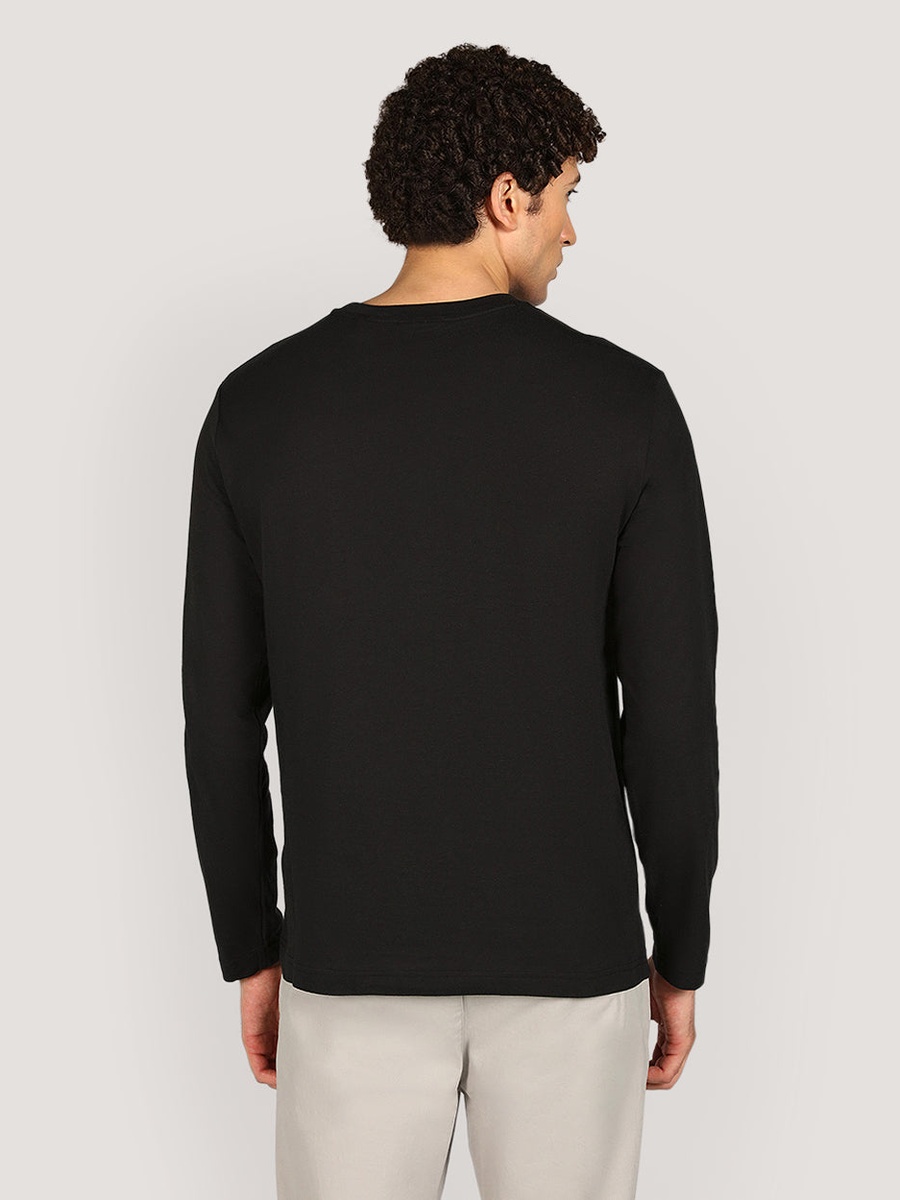 Men Tonal Shield Long T-Shirt