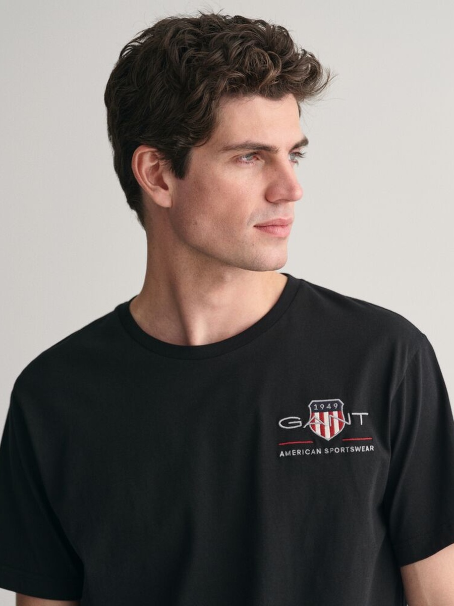 Men Archive Shield T-Shirt
