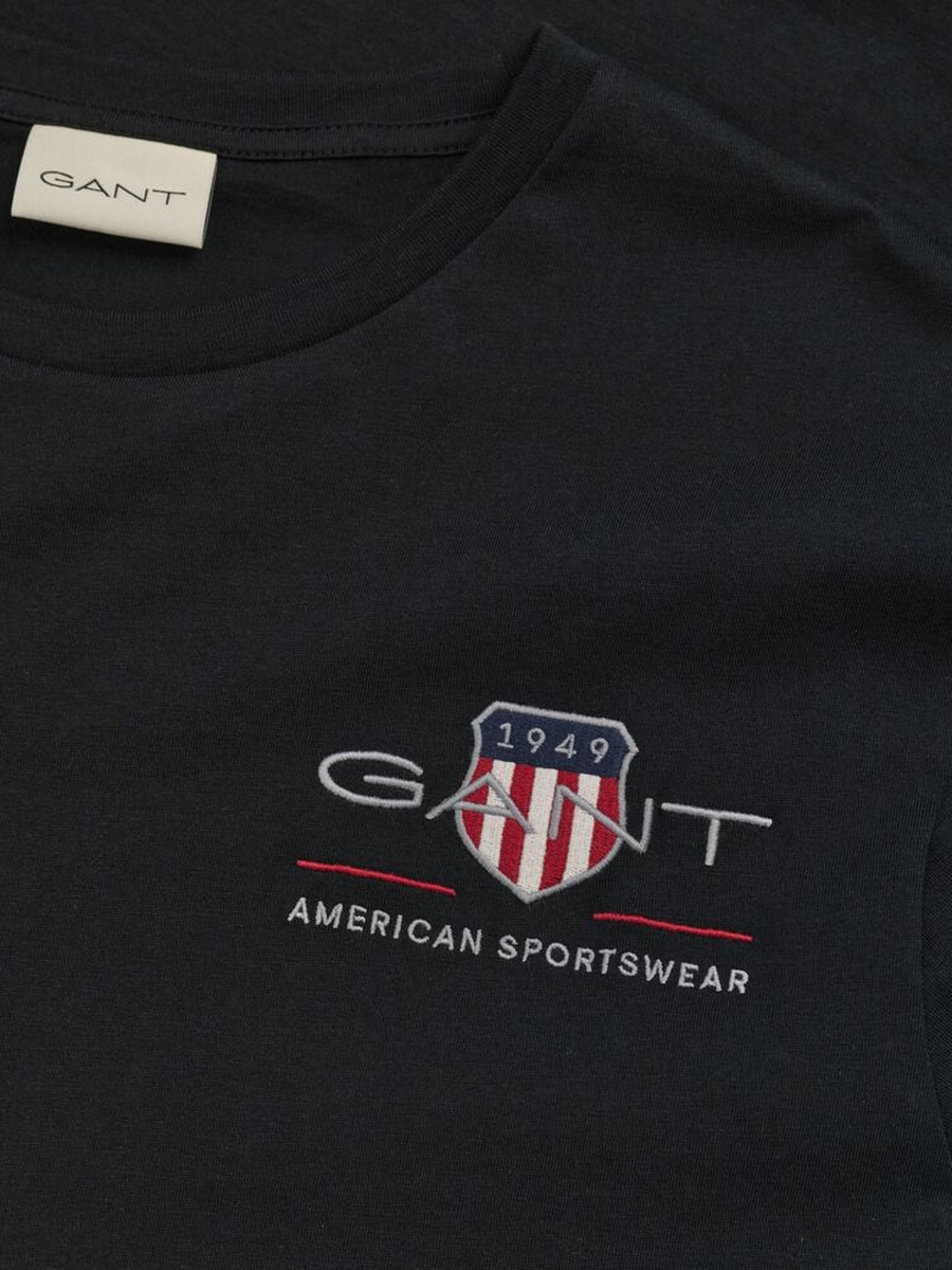 Men Archive Shield T-Shirt
