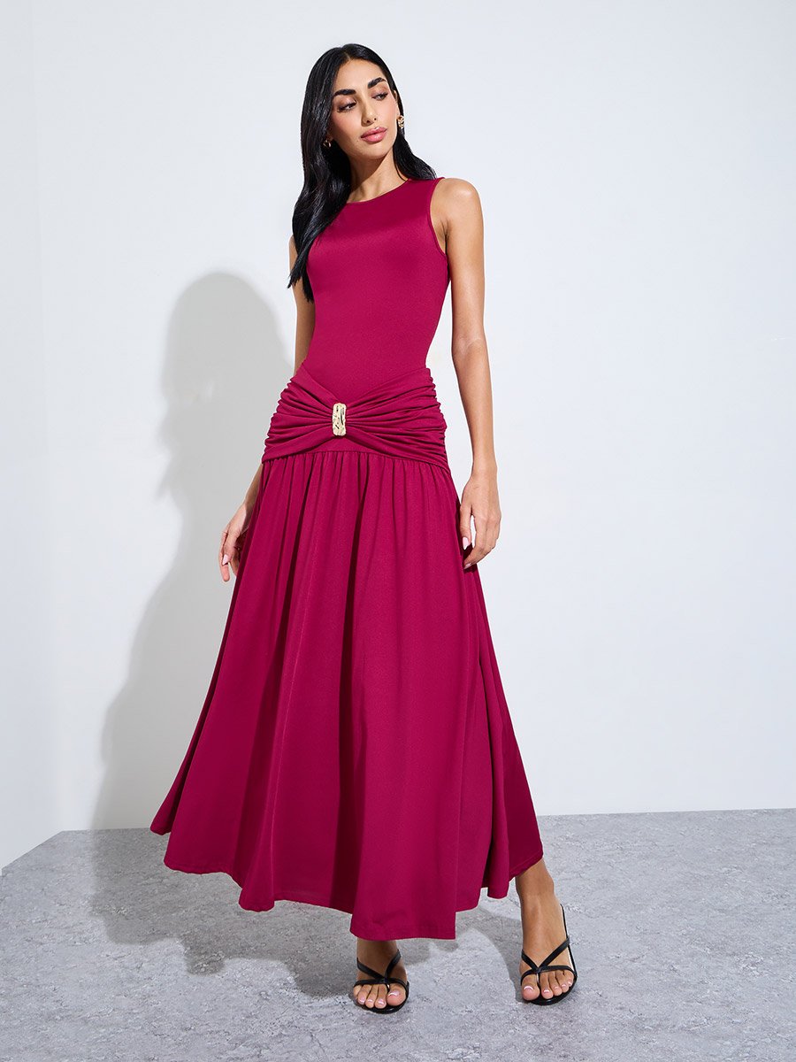 Burgundy Ruched Buckle-Detail A-Line Maxi Dress
