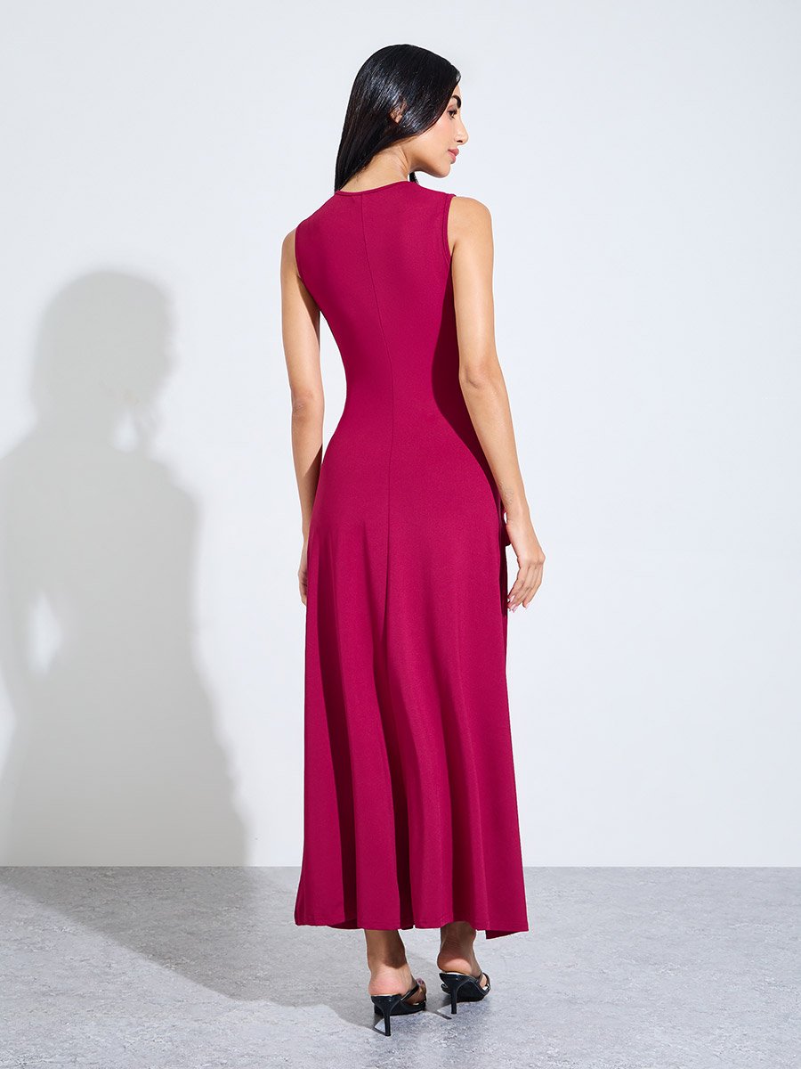 Burgundy Ruched Buckle-Detail A-Line Maxi Dress
