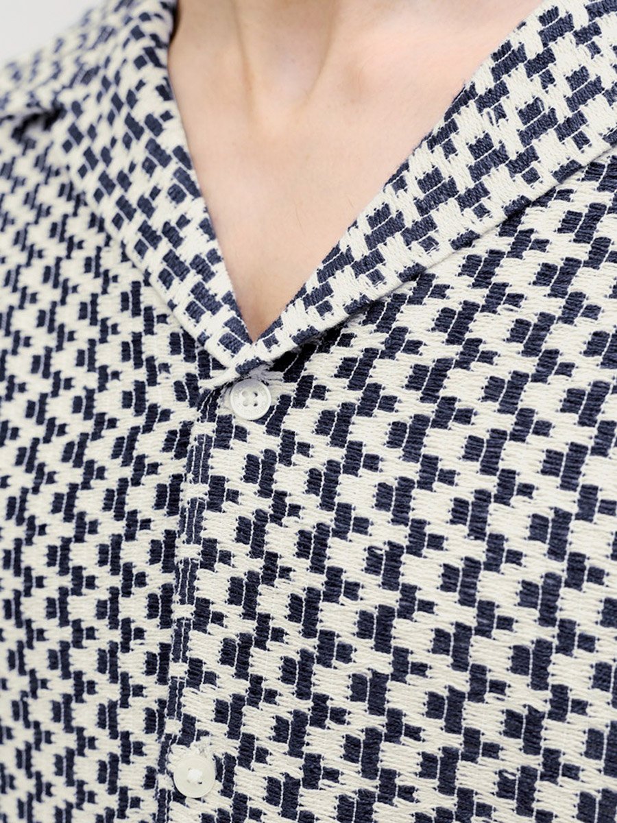 Men Navy Blue Textured Resort Collar