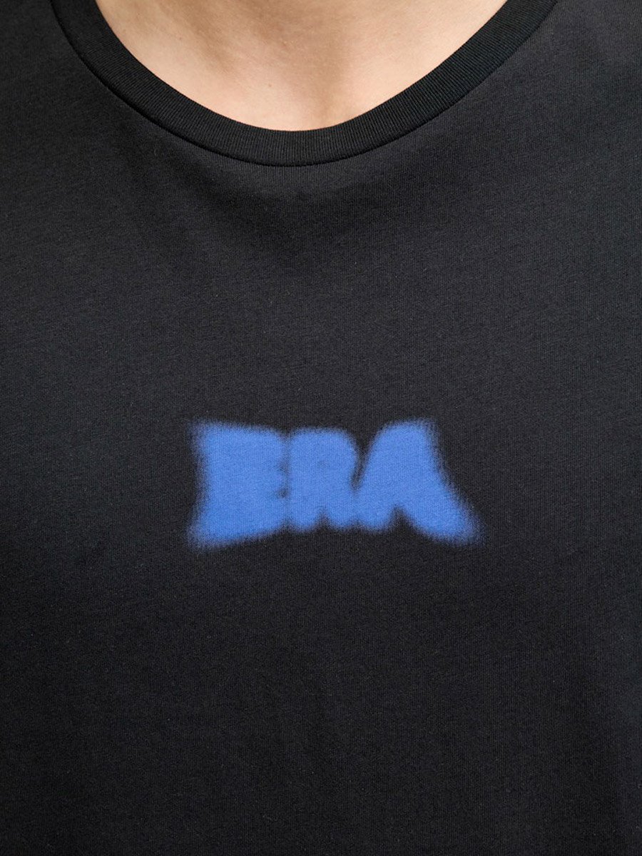 Men Black Graphic Print Crew Neck T-Shirt