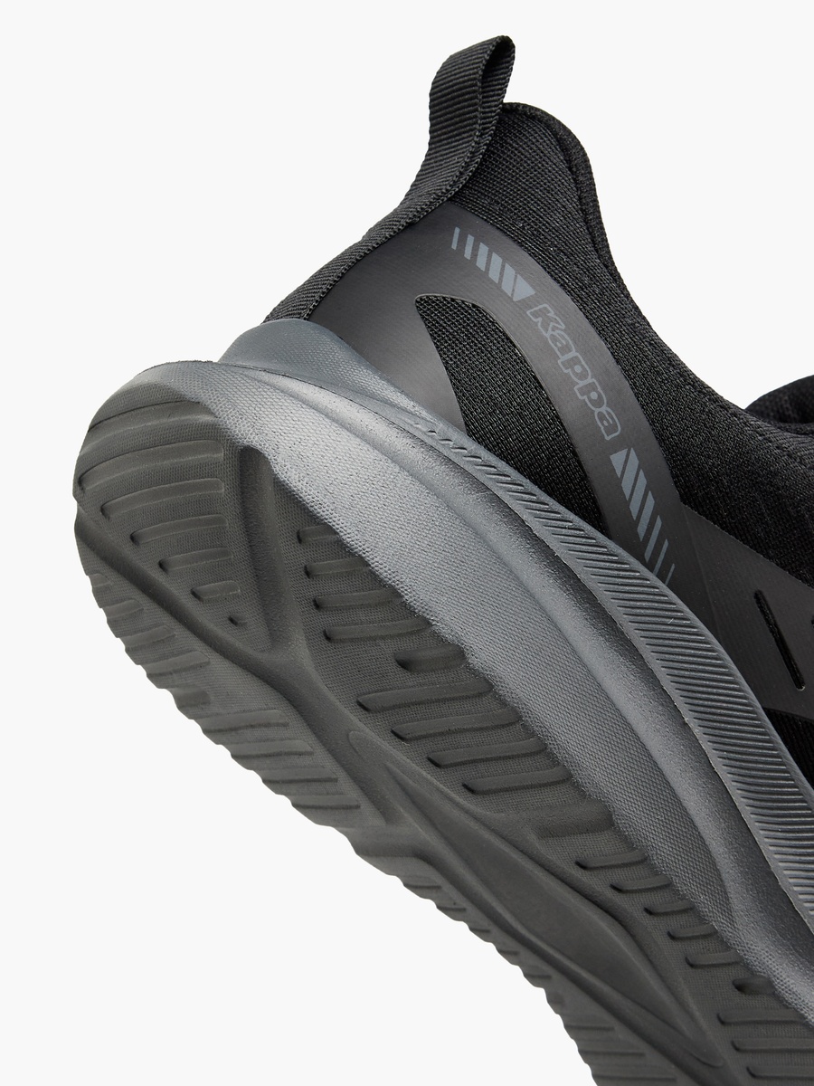 Men Lace-Up Sports Shoes