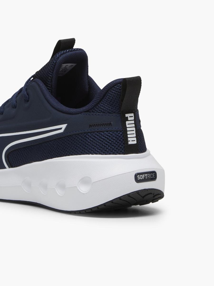 Men Softride Carson Lace-Up Sports Shoes