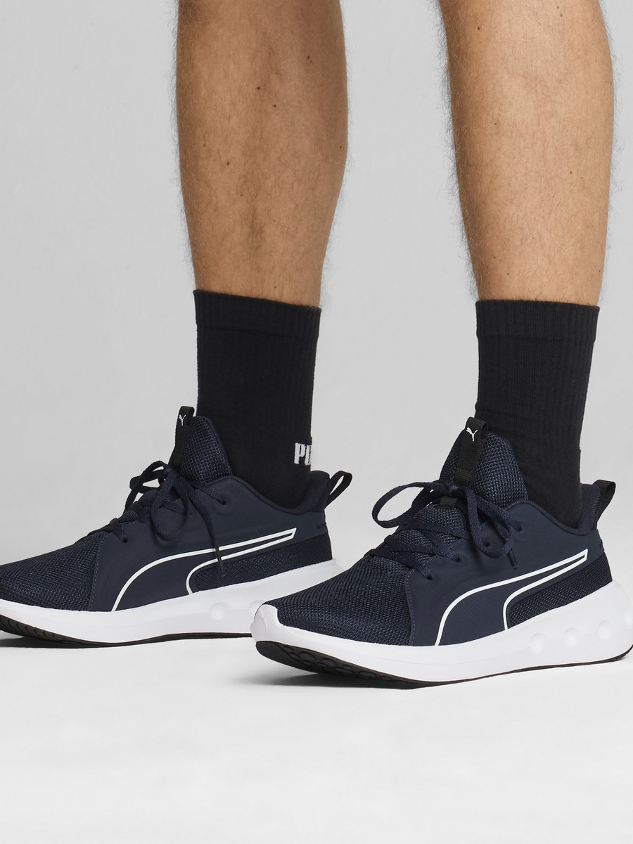 Men Softride Carson Lace-Up Sports Shoes