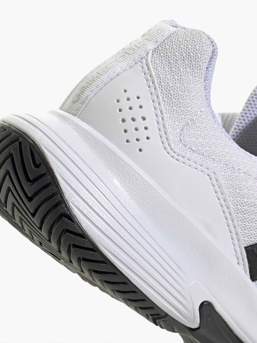Men Gamecourt Lace-Up Tennis Shoes