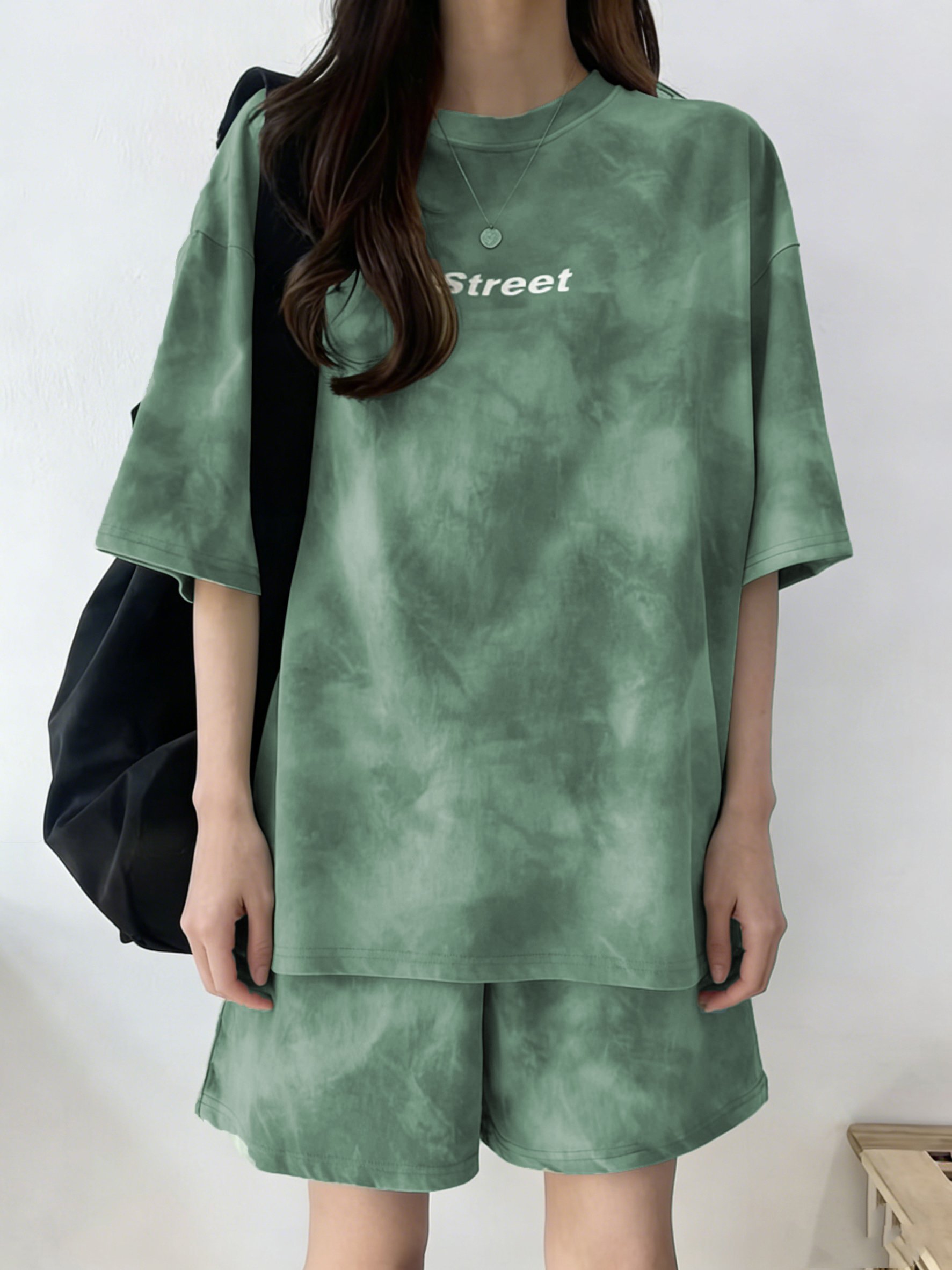 Printed Knitted T-Shirt and Shorts Pyjama Set