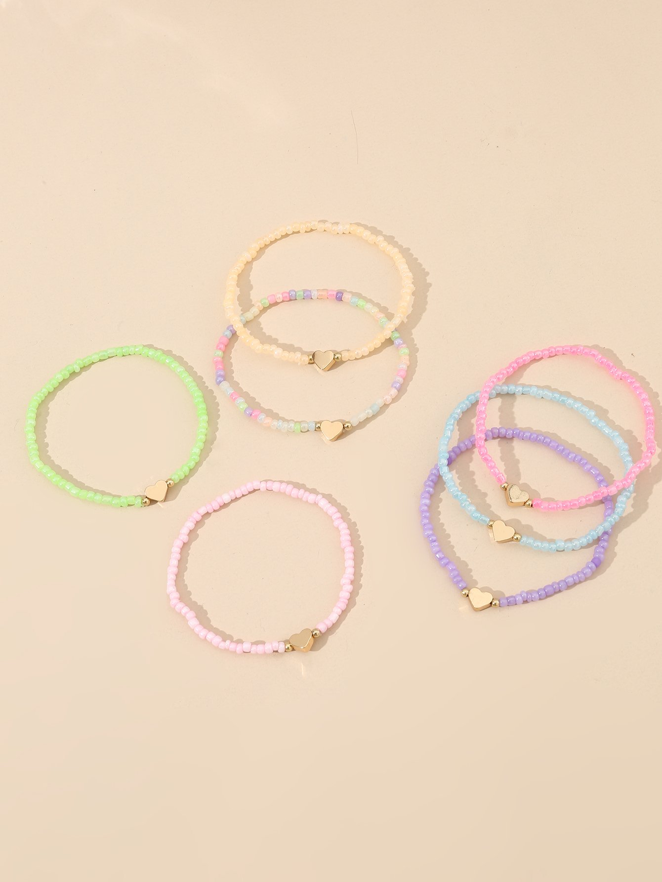 Pack of 7 - Pastel Beaded Heart Bracelet