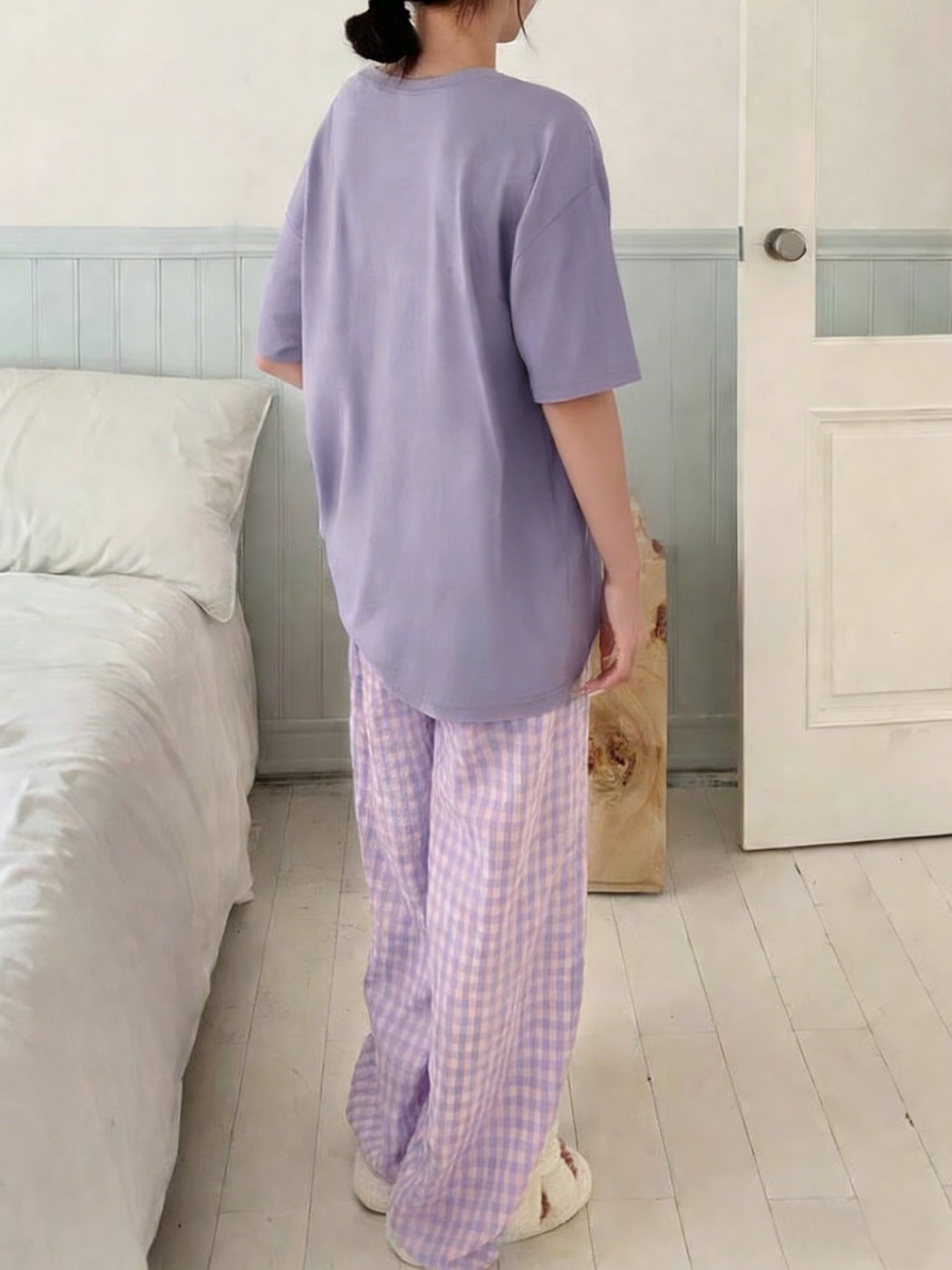 Solid Short Sleeve T-Shirt and Checked Pyjama Set