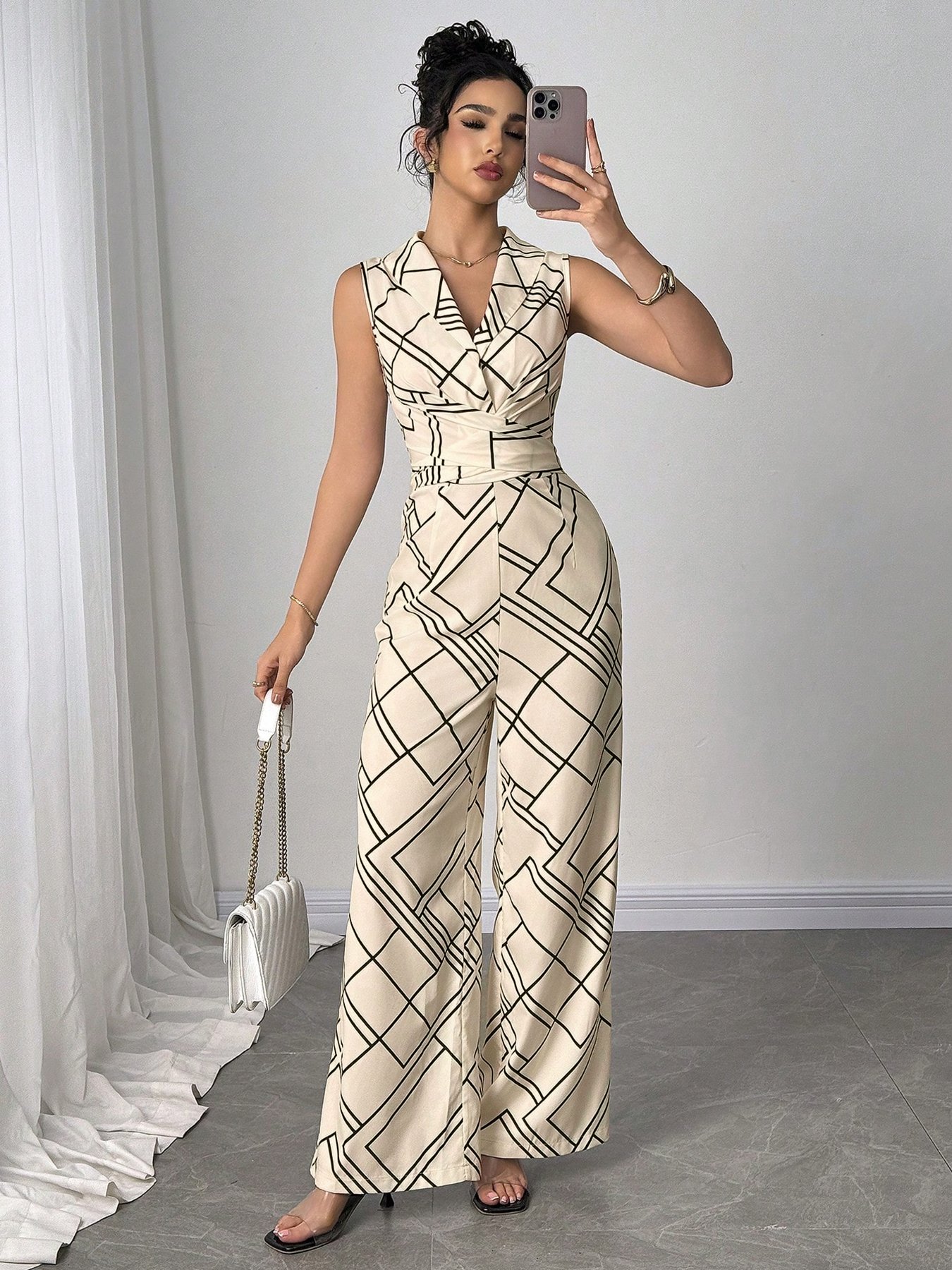 Geometric Print Sleeveless Flared Jumpsuit