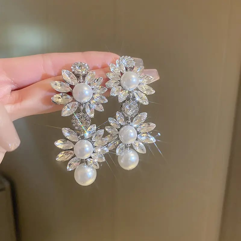 Silver Post Rhinestone-Inlaid Pearl Flower Earrings
