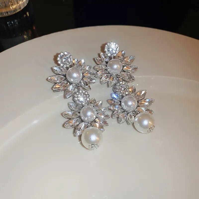 Silver Post Rhinestone-Inlaid Pearl Flower Earrings