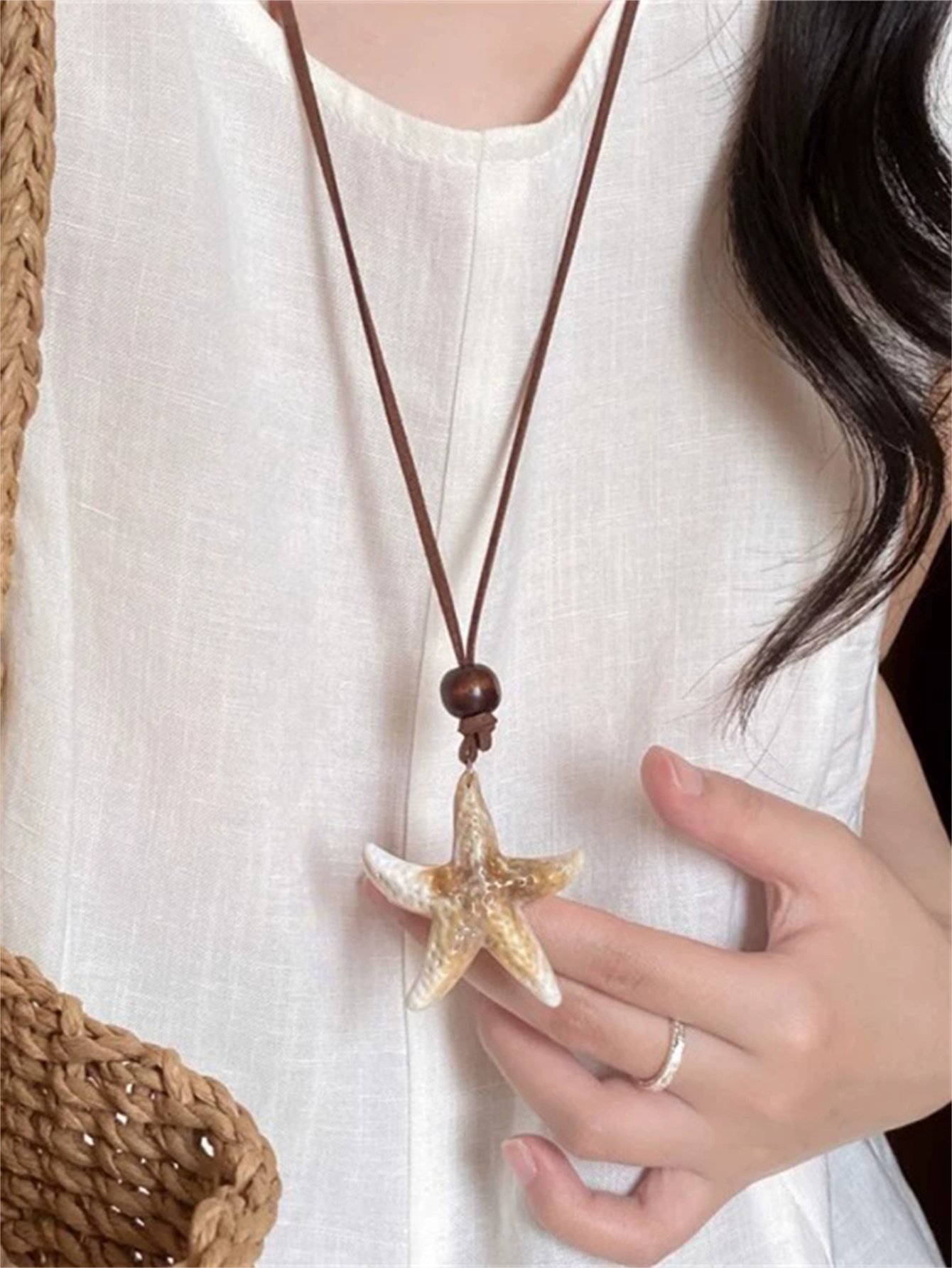 Beige Starfish Pendant Necklace