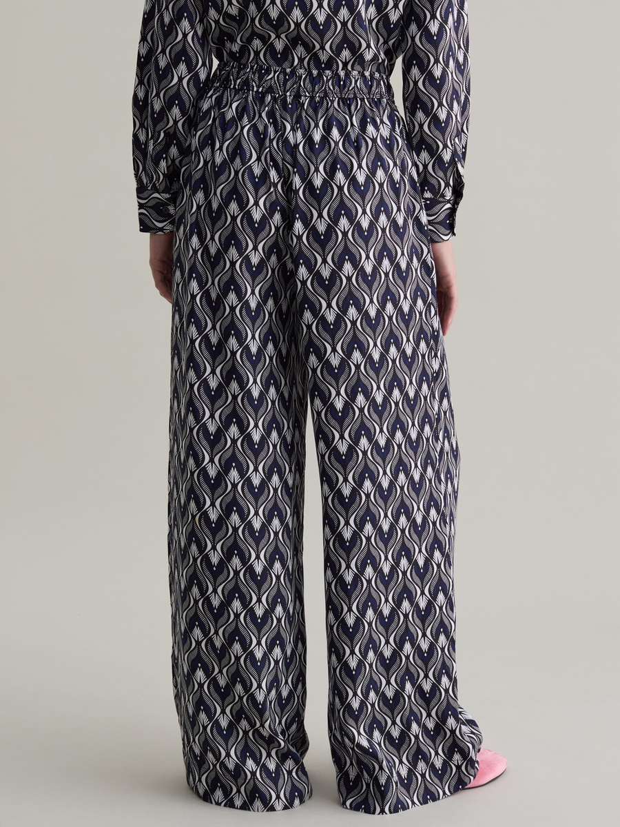 Women Printed Relaxed-Fit Trousers