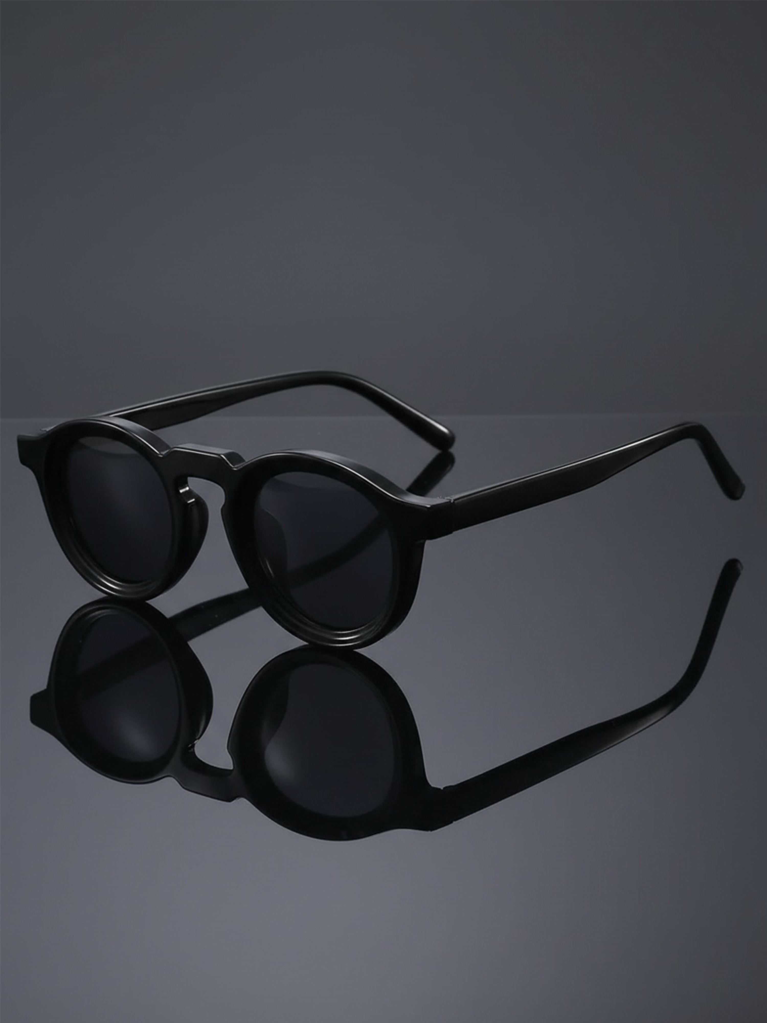 Retro Thick Round Sunglasses