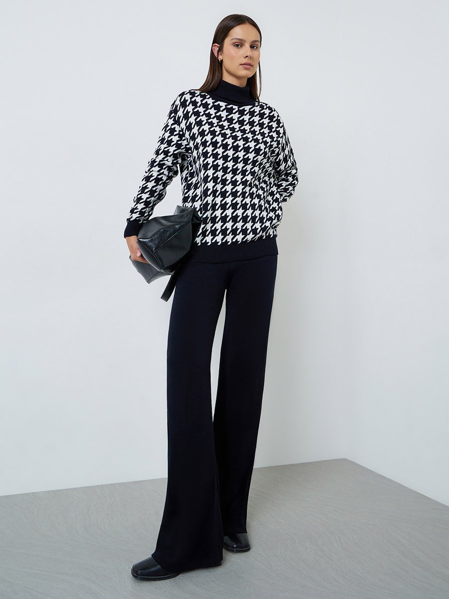 Black Houndstooth Pattern Sweater And Pants Set