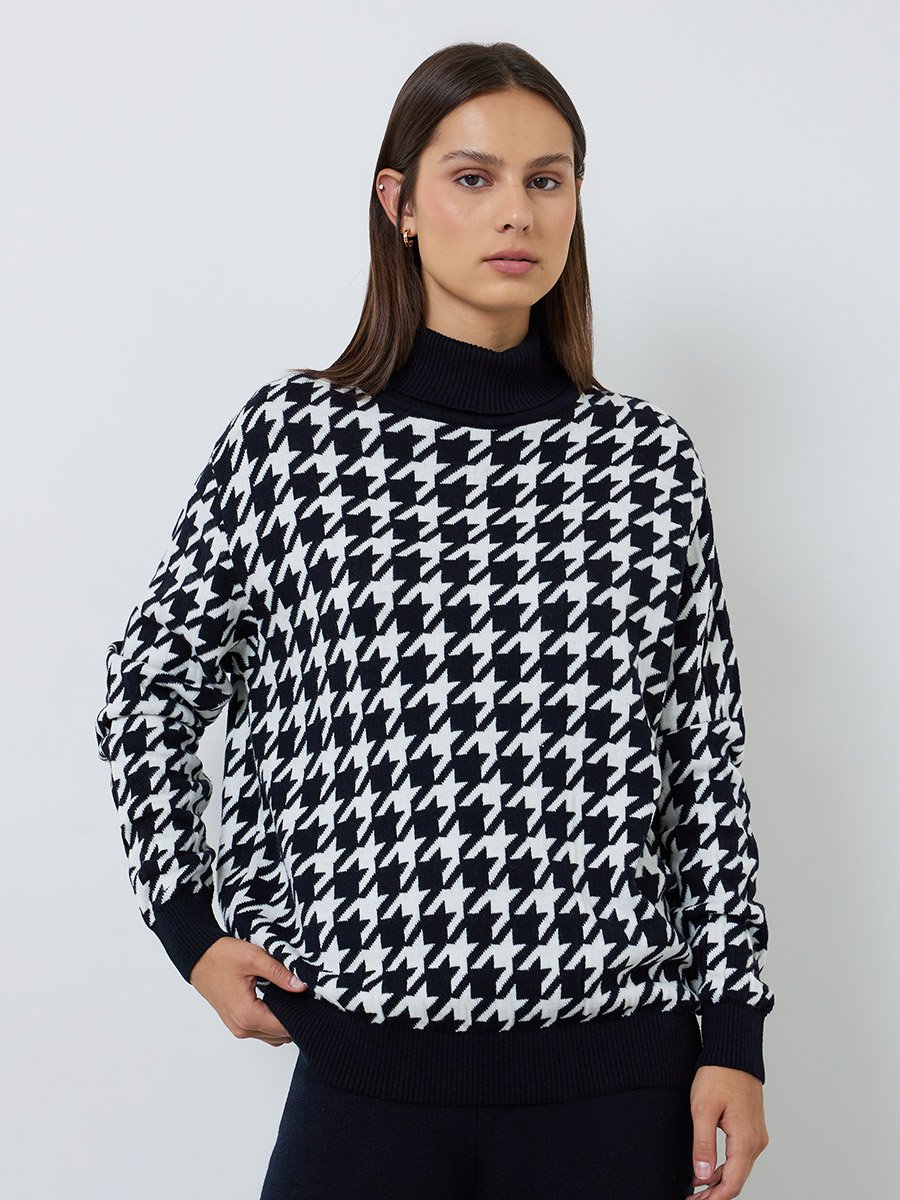Black Houndstooth Pattern Sweater And Pants Set