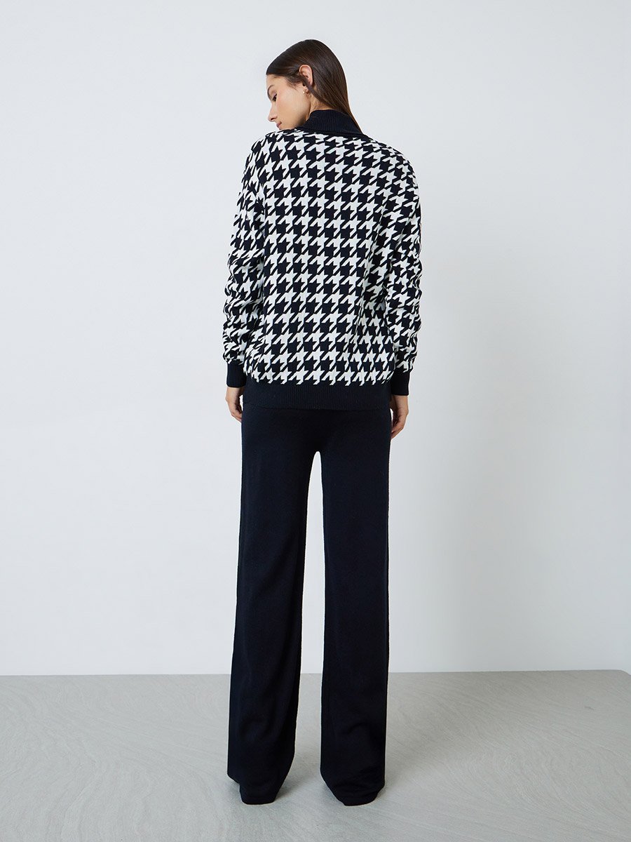 Black Houndstooth Pattern Sweater And Pants Set