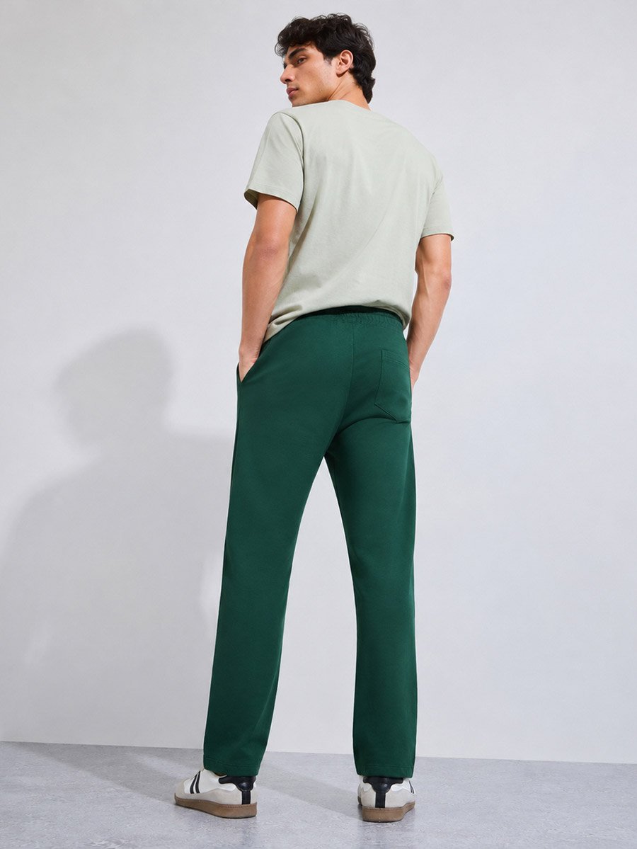 Dark Green Solid Pocket Details Straight Fit Sweatpants
