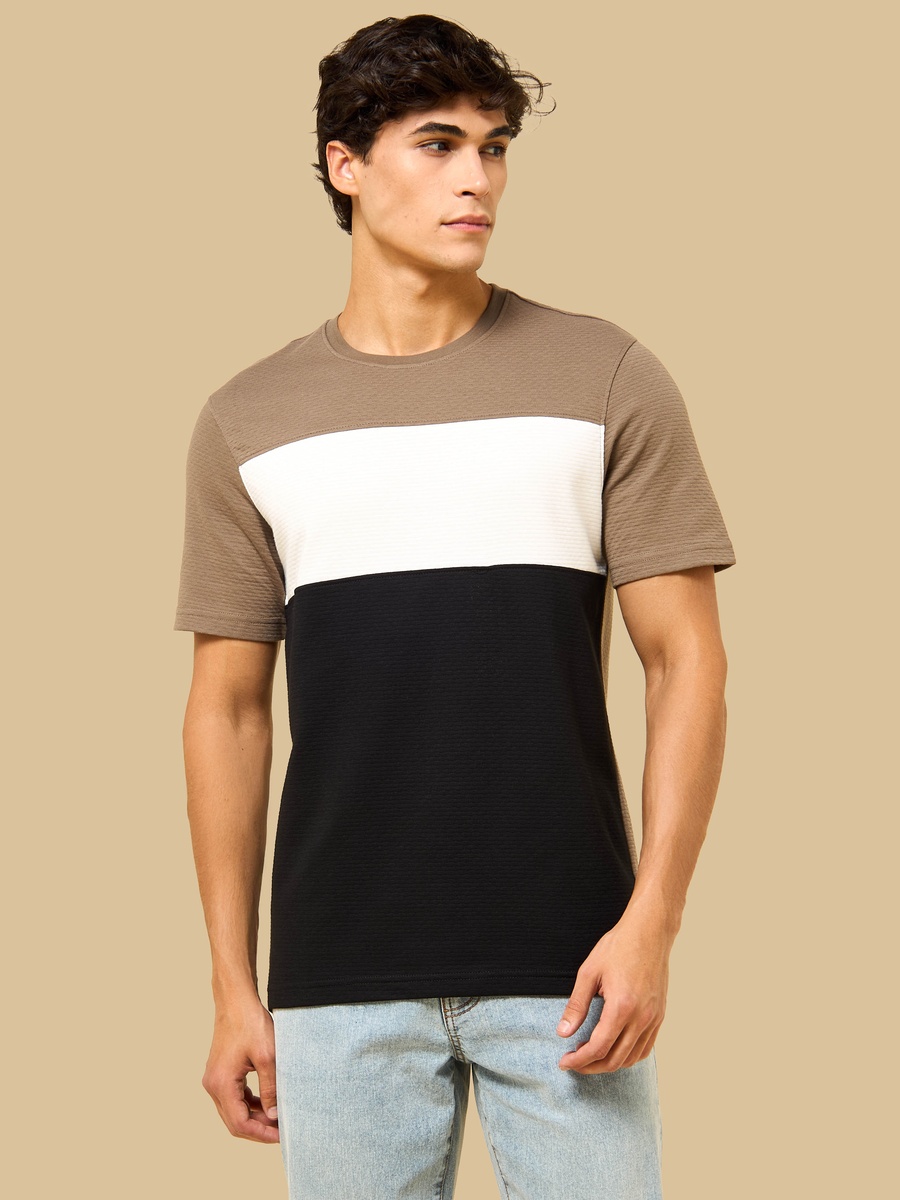 Brick Textured Colourblock T-Shirt