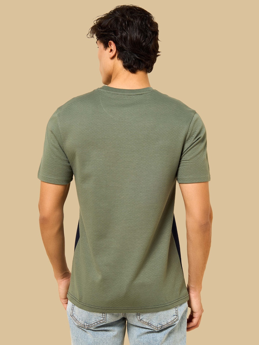 Brick Textured Colourblock T-Shirt