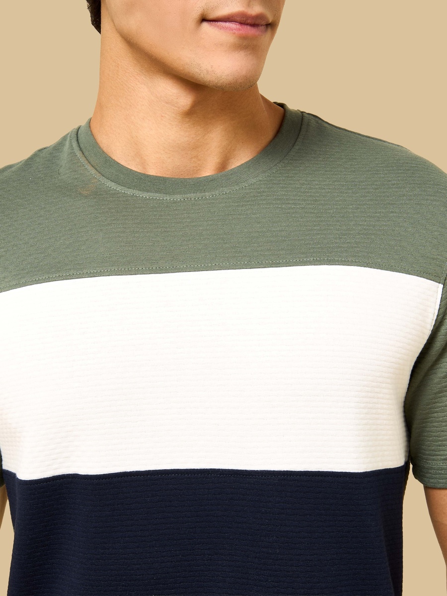 Brick Textured Colourblock T-Shirt