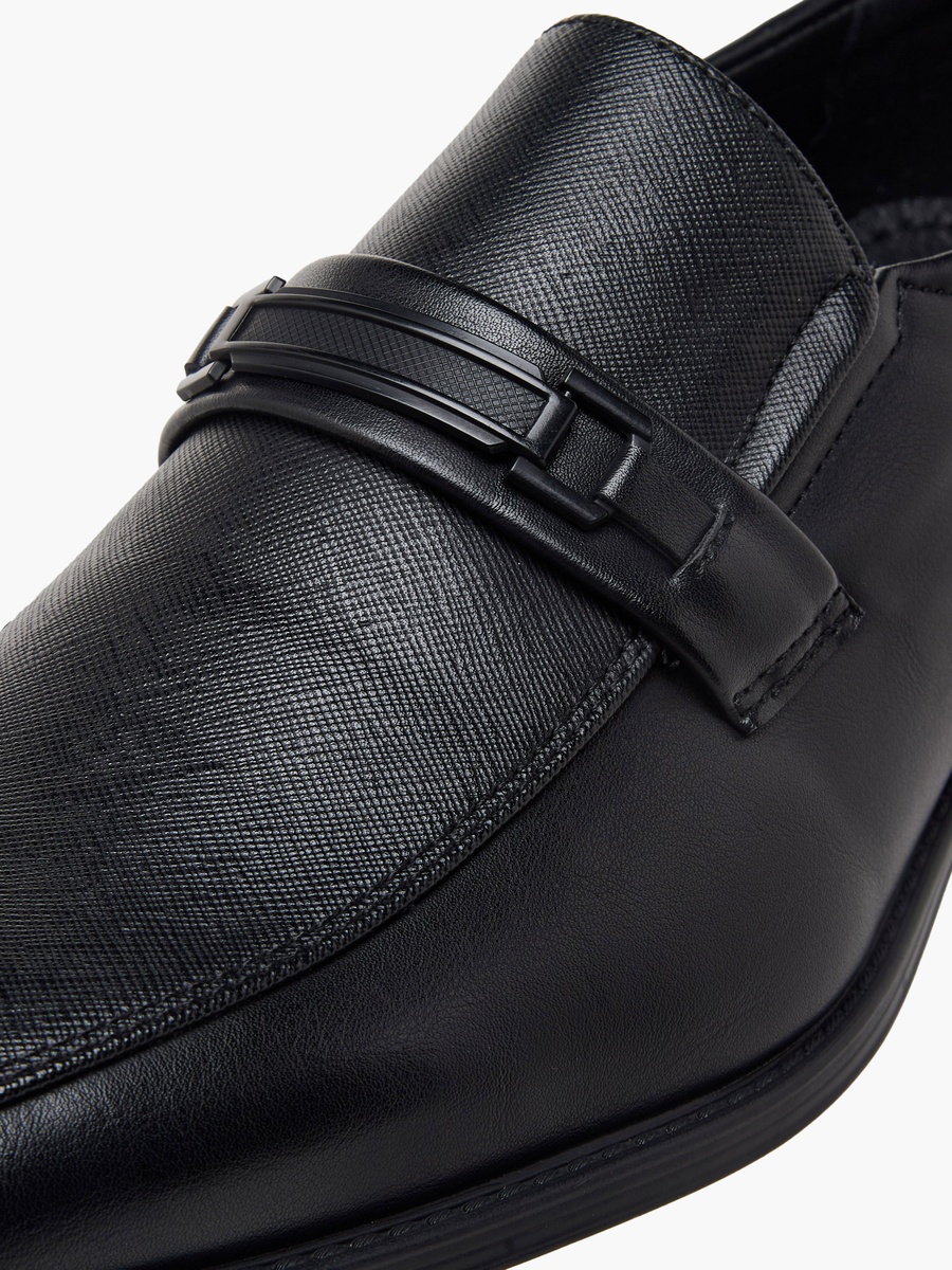 Men Slip-On Loafers