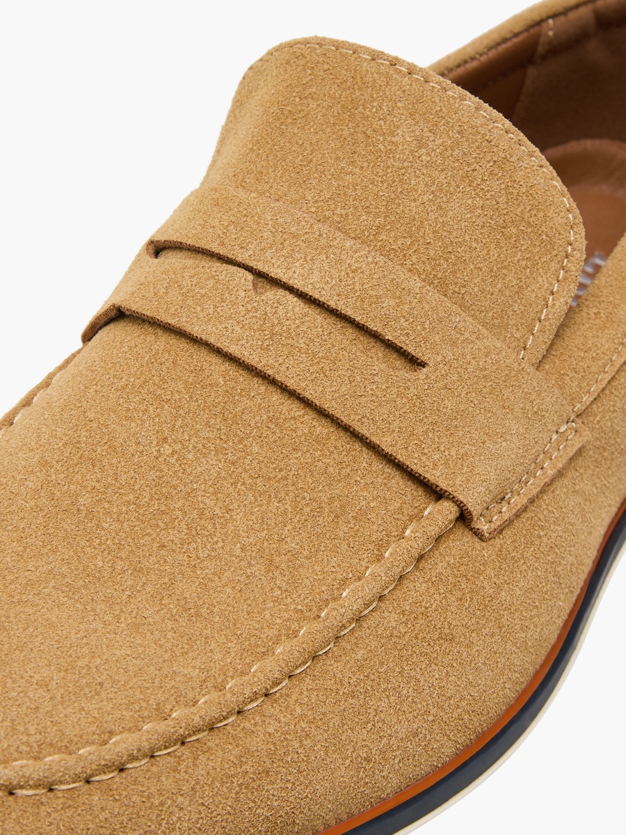 Men Textured Slip-On Loafers